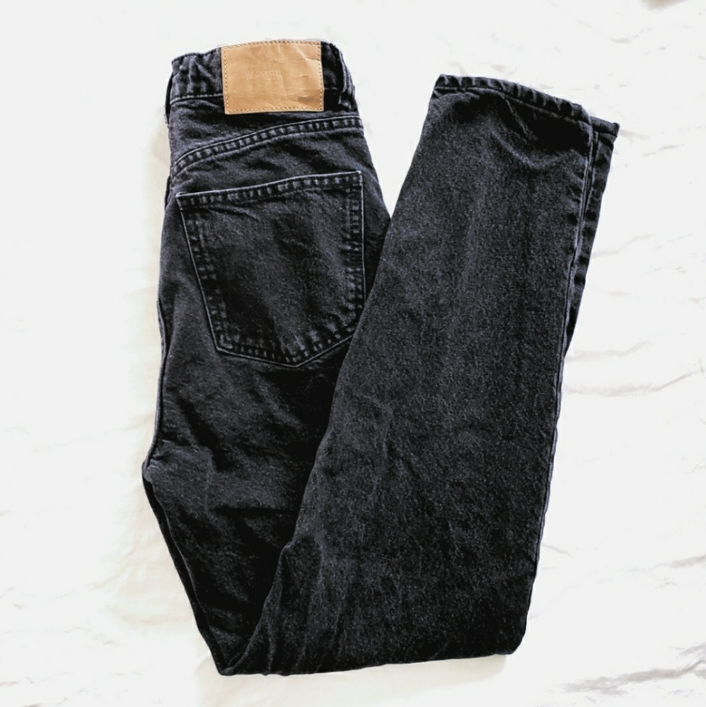 Zara Mom Jeans size 0